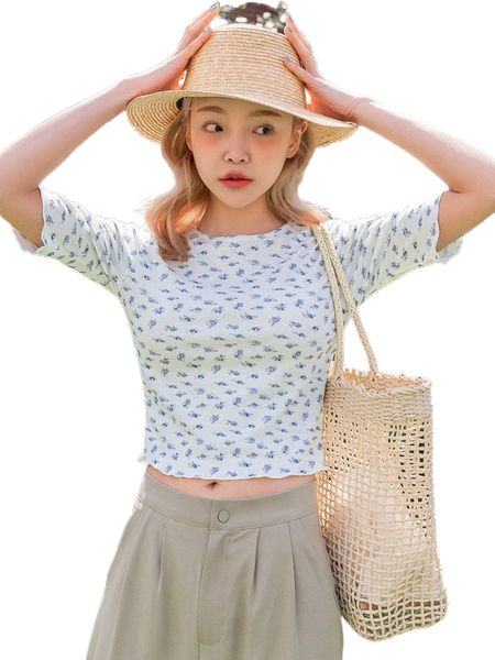 

dazy ditsy floral lettuce trim crop tee h0lf#, White