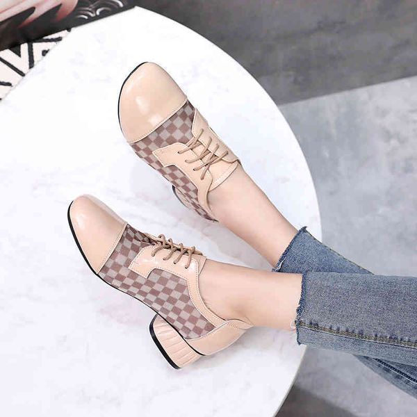 

dress shoes patent leather mesh shoes women's british style spring and summer lok fu medium heel thick single large xsik, Black