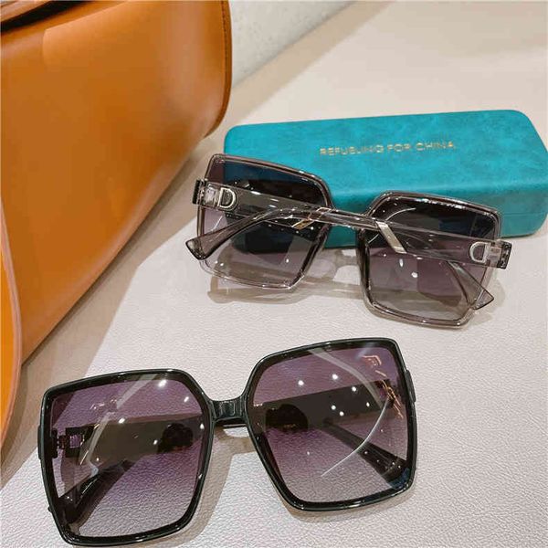 

sunglasses lovers tr frame integrated women's street fashion super large square thin decorative men's glasses, White;black