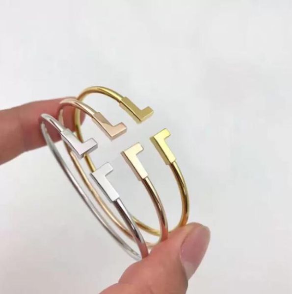

fashion gold love bracelets pour hommes charm bangle braccialetto pulsera for mens and women wedding lovers gift diamond tennis jewelry with, Black