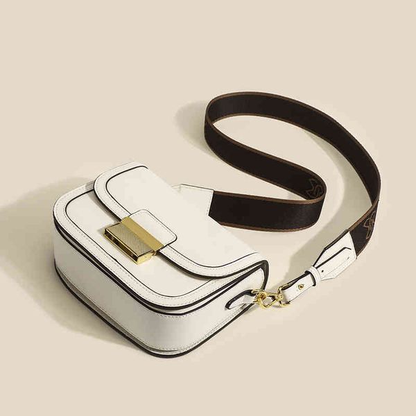 

clear kiss2022 new women's bag single shoulder msenger armpit tofu