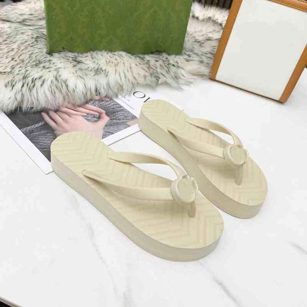 

2021 new ladies beach slides fashion v-shaped flip flop sandals size 35-42, Black