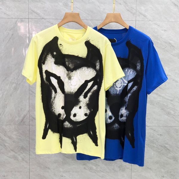 

2022 spring summer europe paris spray painted dog head tee graffiti t shirt men women fashion cotton tshirtc, Black;brown