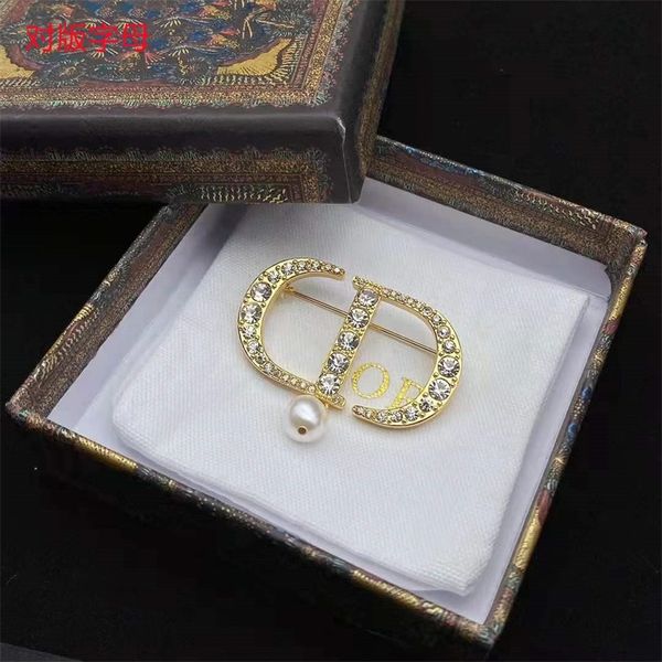 

shop 80% off clearance high version letter tassel pendant pearl brooch women's light luxury fashion, Gray