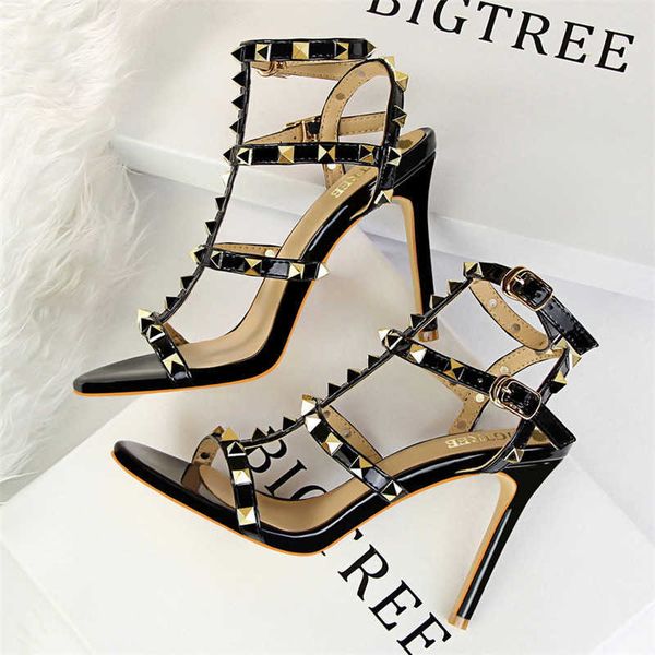 

womens slingbacks designer gladiator sandals women rivet shoes black red nude white italian brand extreme high heels pumps top