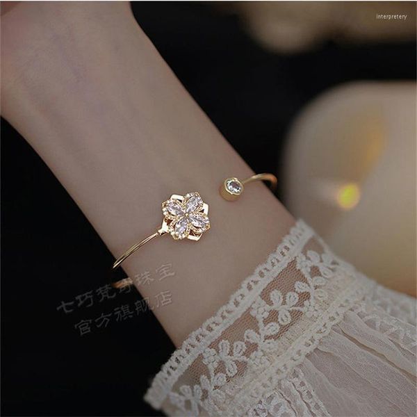 

bangle fashion luxury rotatable four-leaf clover open bracelet female personality trend temperament all-match jewelrybangle inte22, Black