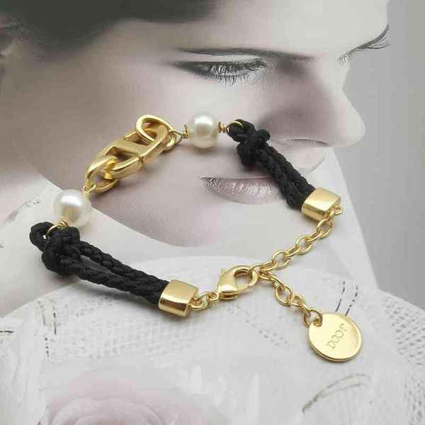 

d di family style sense light pearl rope simple temperament women2022 luxury brand fashion design versatile ladies bracelet, Black