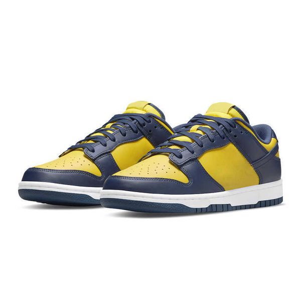 

trainers running university blue court 64, Black