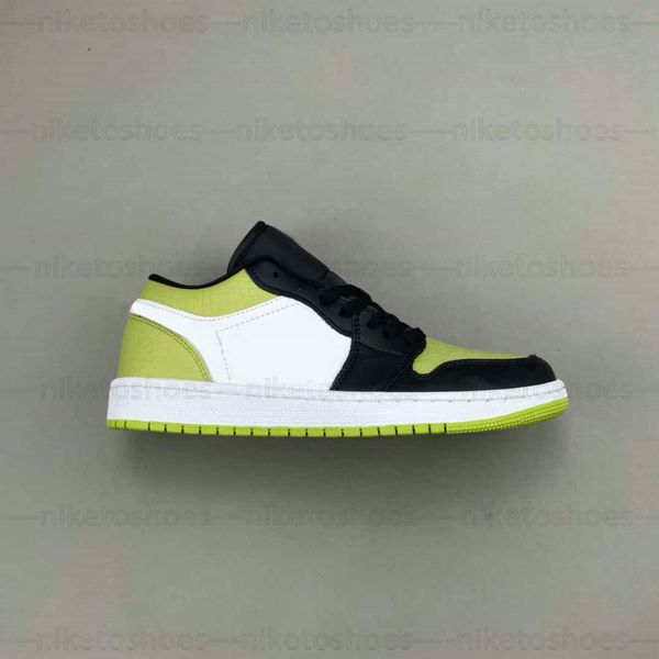 

jumpman wmns 1 low se vivid green men womens basketball shoes snakeskin leather black toe white trainers sports sneakers dx4446-301