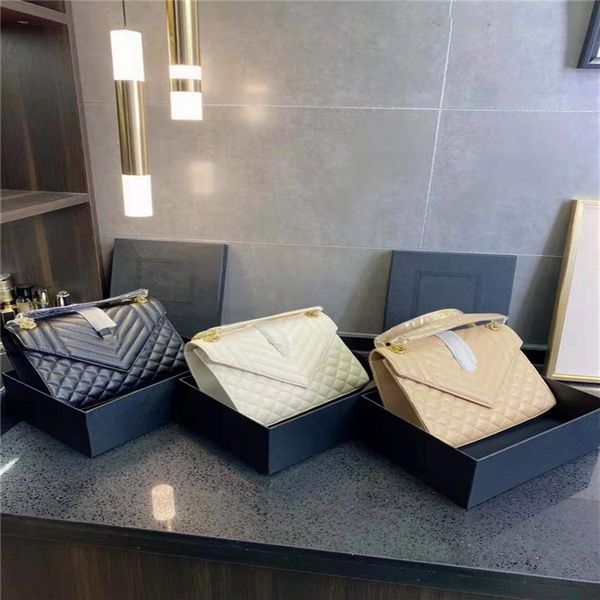 

2021 latest brand crossbody bags luxury designer bandbags high-end fashion and leisure all-match gold label chain bag handbag thre214s