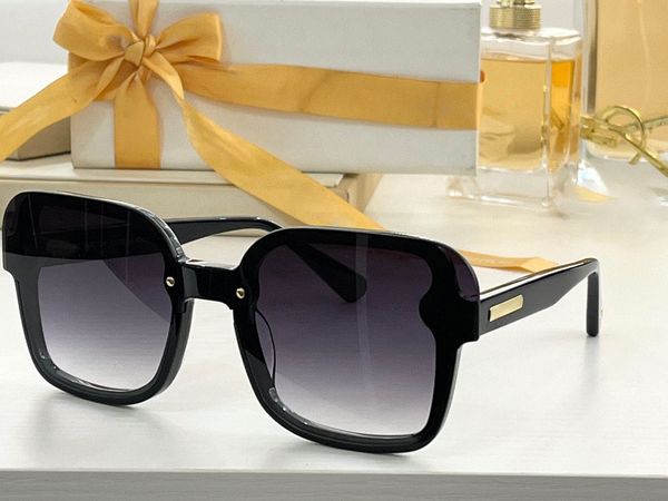 

sunglasses for woman and mens designer retro summer 9073 anti-ultraviolet round full frame driving fishing fashion random box, White;black