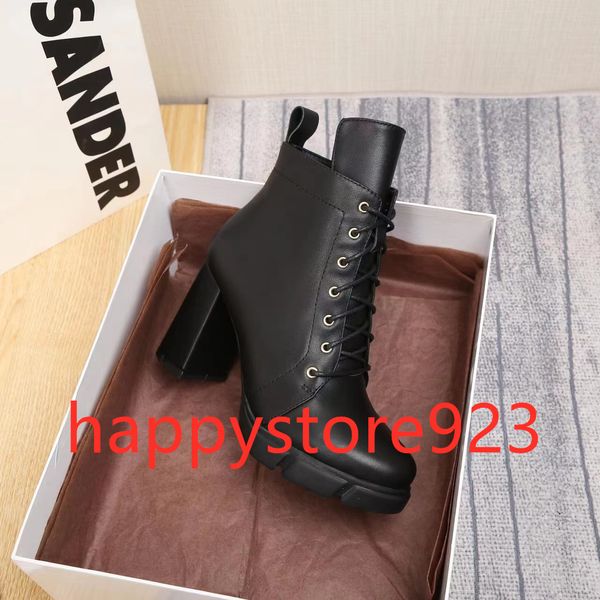 

women designer ankle boots luxury martin boot outdoor winter leather flat sneakers 052, Black