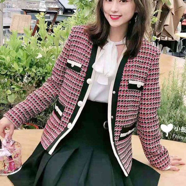 

women's knits & tees  lady xiaoxiang style long sleeved short coat slim top, White