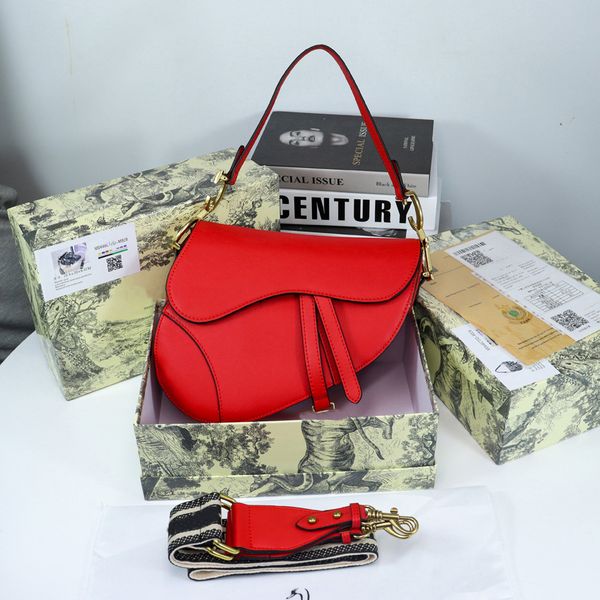 

luxury designer wallet bag cross body shoulder purse half moon fashion lady shopping handbag women letter popular totes cartoon pillow 01