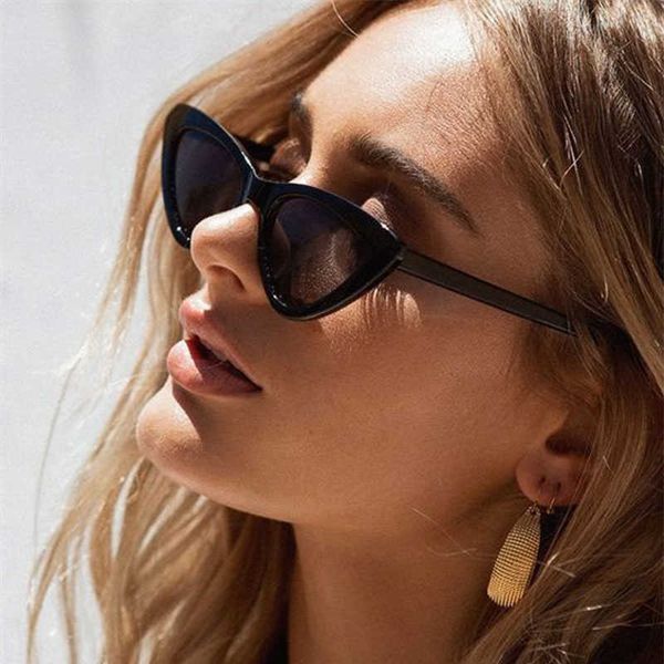 

small cat eye sunglasses women luxury brand design mirror vintage triangle fashion sun glasses lady eyewear de sol, White;black