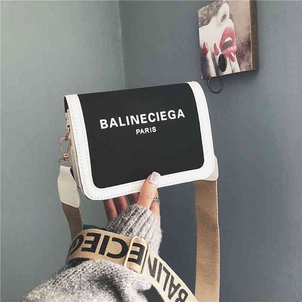 

factory direct sale 60% off small female 2022 new ins trendy korean fashion chicy bouncing s broadband messenger bag