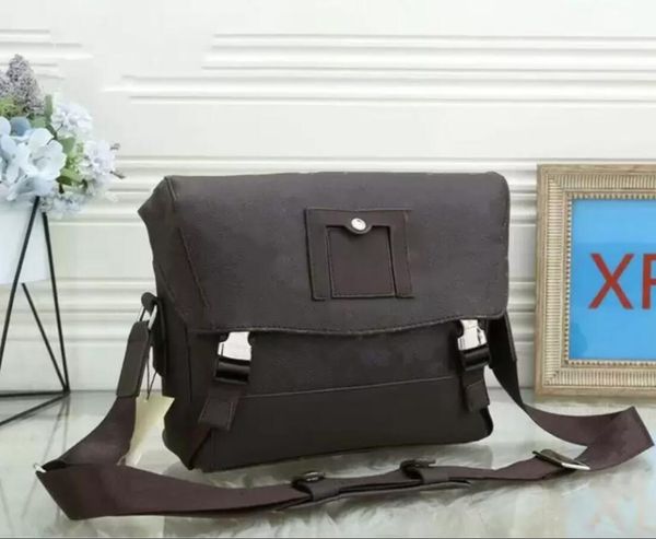 

2023 overnight bag mens messenger bag pu leather designer bags black briefcases brand crossbody shoulder purses with small purse fashion sty
