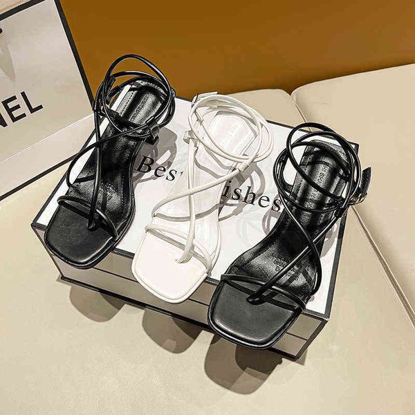

one-word buckle high-heeled sandals women's 2022 summer fashion temperament square head stiletto toe roman women's shoes y220526, Black