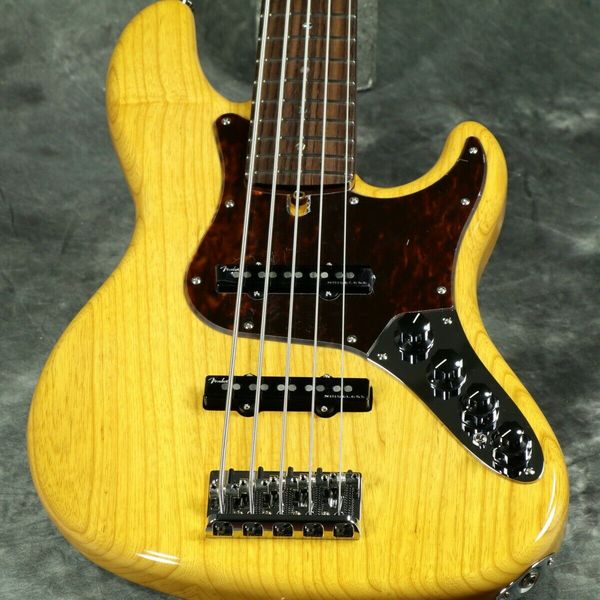 

deluxe jazz v kazuki arai edition vintage natural 5 string bass electric guitar