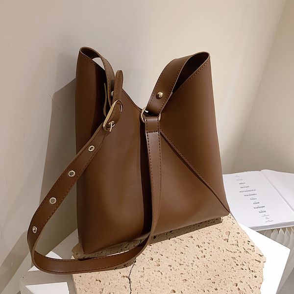 

designer bags high sense large capacity women's versatile bucket new fashion open shoulder messenger
