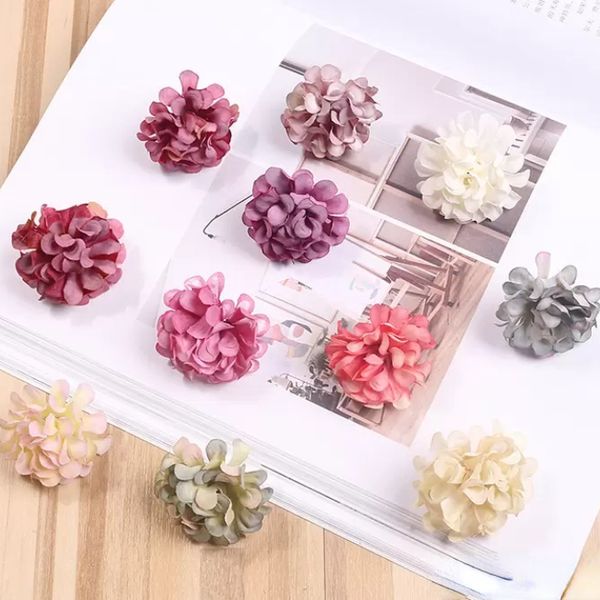 Stock 5 cm künstlicher Blumenkopf aus Seide, Hortensienblütenkopf für Hochzeit, Party, Heimdekoration, DIY-Kranz, Geschenkbox, Sammelalbum, Bastelbedarf