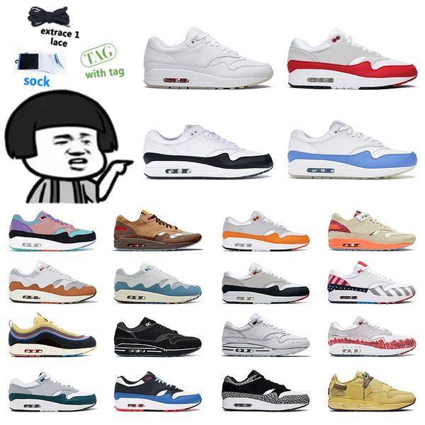 

2022 new running shoes 1s man and woman noise aqua monarch sean wotherspoon saturn gold black gum green kiss of death cha