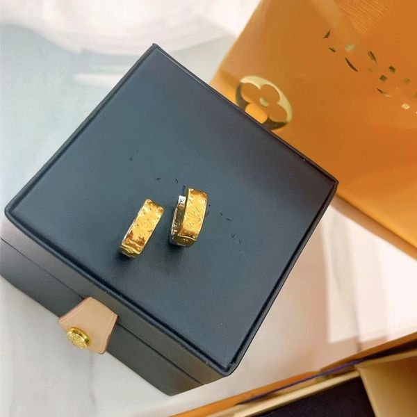 

luxury fashion ladies designer double colorblock stud earrings gold simple stud earrings girl holiday gift, Golden;silver