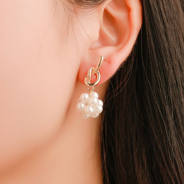 

matte gold asymmetrical knot pearl charm earrings women hollow out geometric alloy stud earring european lady party banquet wearing ear drop, Golden