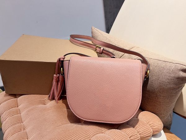 

new fashion shoulder bag multi-functional wear-resistant and colorfast few retro simple collision designers high-end light luxury
