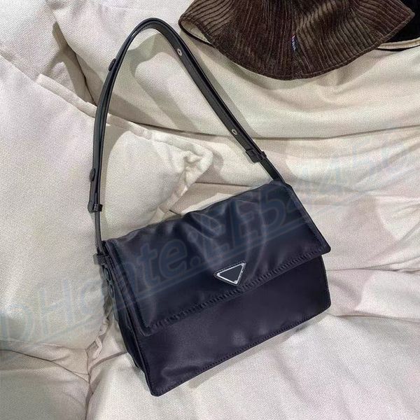 

prad bag luxurys designers bags mens wallets card tramp large womens cini cross body small tote hangbag postman genuine hobo recycled nylon