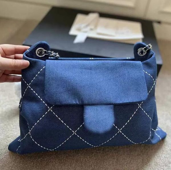 

sw classic handbags brand designer bags solid denim and leather crossbody bags mini flaptimeless diamond quilting silver metal chain univers