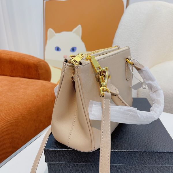 

new color lady mini handbag bag genuine leather luxury handbags