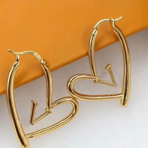 

designer jewelry luxury womens earring classic love hoop earrings fashion style studs gold plated stud brand earrings for women girls chirst, Golden;silver