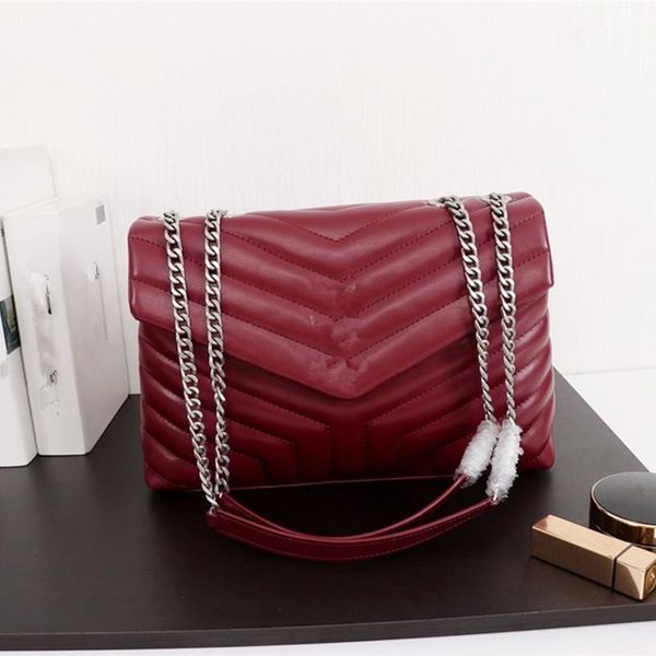 Designer-Taschen LOULOU SMALL IN MATELASS￉ LEDER Einzelne Umhängetaschen mit doppelten Kettenriemen Handtaschen Luxus-Einkaufstasche Rot Damen Aufbewahrung