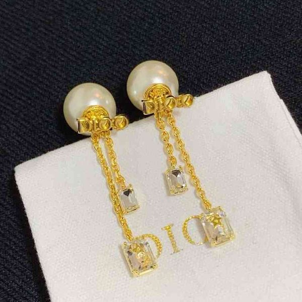 

super discount 75% off idol same color contrast women's gold inlaid letter pearl earrings fashion street shot, Golden