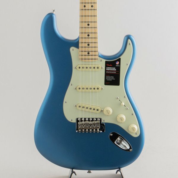 

performer st/satin lake placid blue/m electric guitar