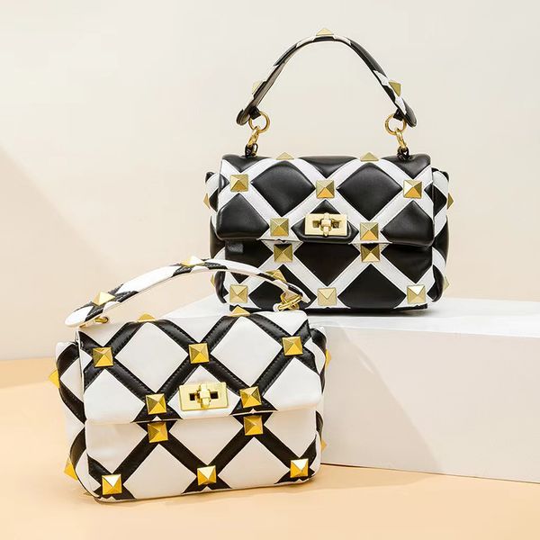 

designer women rivet crossbody shoulder bag 2022s vintage fashion diamond lattice handbags pu leather patchwork handbag luxurys designers ba