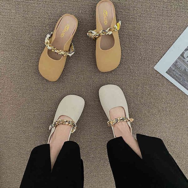 

slippers female super pring korean fashion french temperament retro outer wear soft bottom toe flat with women 220516, Black