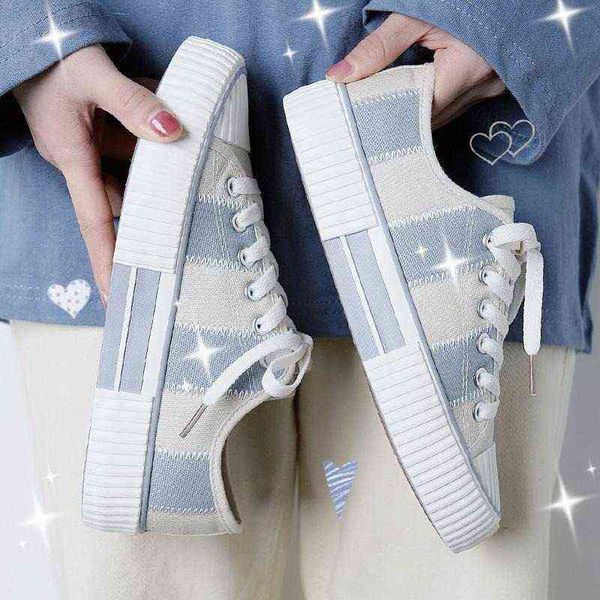 Stile giapponese 2022 Sneakers in tela Patchwork Studenti di moda Donna Scarpe vulcanizzate Tutto-fiammifero Abbigliamento quotidiano Zapatillas Mujer G220629