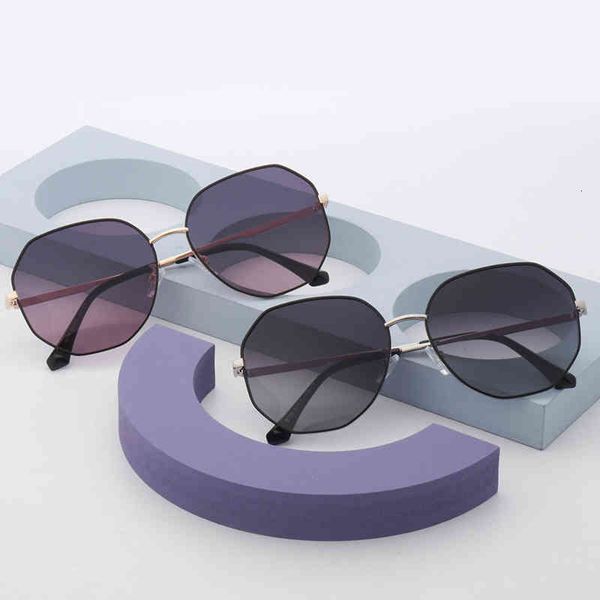 

sunglasses 2022 fashion metal women's polarized driving 8138, White;black