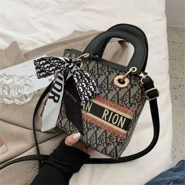 

purses popular hand-held small female new trend net red ins single shoulder messenger square bag 70% off online sale