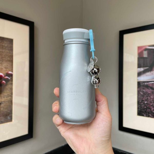 

2021 starbucks cup environmental protection astronaut bear thermos stainless steel water cup 237ml