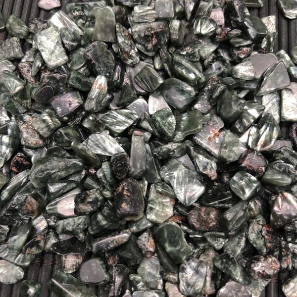 Decorações de jardim 100g Natural Serafinita Cristal Jóia Jóia Polida Polida Pedra de Pedaço Quartz Gregans Gardengarden