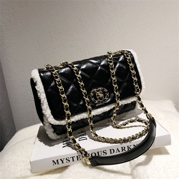 

68% off 2022 trendy s small female ins niche new fashion lingge chain messenger autumn texture versatile shoulder bag