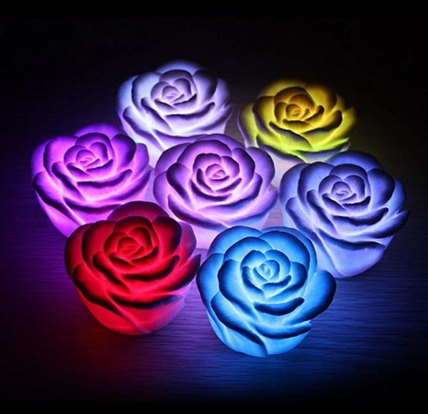 Flores decorativas grinaldas de cores mudando automaticamente sem chamas de rosa em forma de rosa Luz de vela LED Night para a decoração de festa de casamento de natal