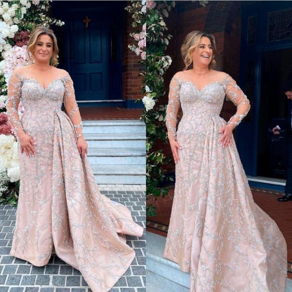 

plus size mermaid mother of the bride dresses illusion neck beads lace long sleeve celebration evening party prom guest wedding wear, Black;red
