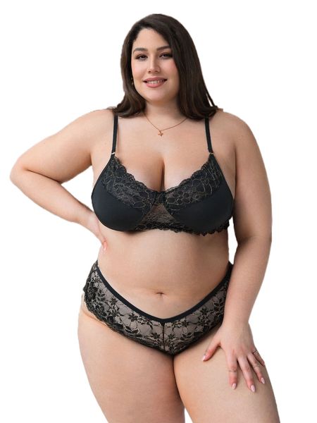 

plus contrast lace wireless lingerie set s3bo#, Black;white