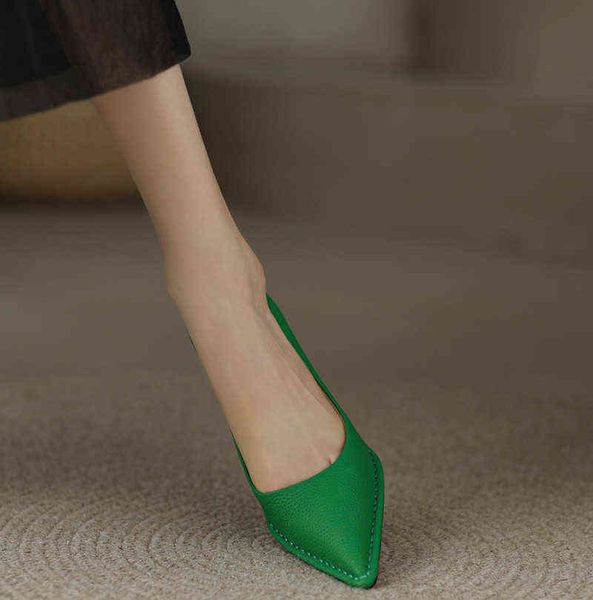 

soft and comfortable women's small green thick high heels shallow mouth french temperament pointed single shoes women, Black