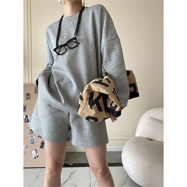 

casual sweater shorts suit womens fashion twopiece set spring and summer 220611, White