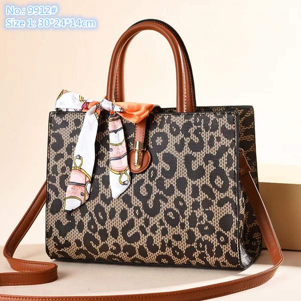 

wholesale ladies leathers shoulder bags sweet lady ribbon bow handbag three-layer compartment large capacity ladies tote bag street trend le